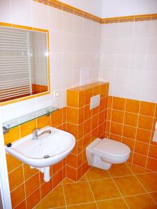 Ένα μπάνιο στο Pension Mandl