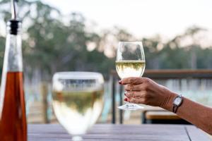 Gallery image of Ironbark Hill Villa 5 Vermentino in Pokolbin