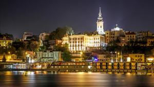 Nespecifikovaný výhled na destinaci Bělehrad nebo výhled na město při pohledu z hotelu