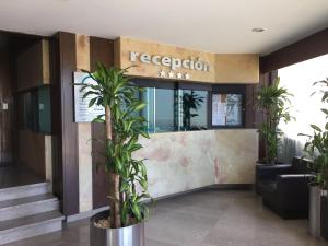 Lobi atau kawasan kaunter penerimaan di Hotel Contadero Suites y Villas