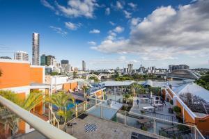 Hostelden çekilmiş Brisbane şehrinin genel bir manzarası veya şehir manzarası