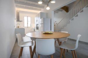 A kitchen or kitchenette at Cas Conco