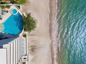 an overhead view of a beach and the ocean at CONDO FRENTE AL MAR Hermoso con amenidades in Bucerías
