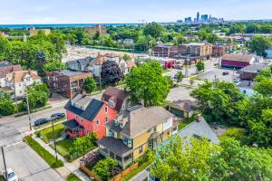 an aerial view of a small town with houses at Stay with Jay - Quinta Suite in Cleveland