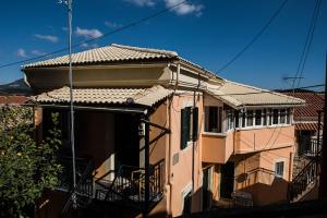 The building in which Az apartmant is located