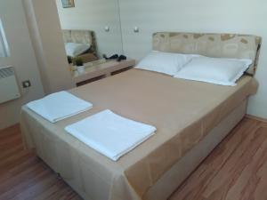 ブルガスにあるGeri Apartmentのギャラリーの写真 +8枚の写真