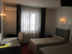 Gallery image of Hotel Victor Hugo in Dijon