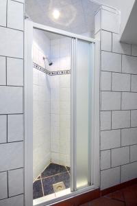 Kúpeľňa v ubytovaní City Centre Cosy Apartments + 37 fotografií