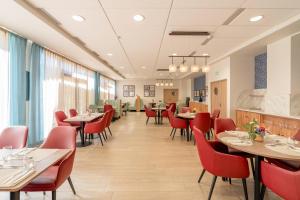 Un restaurant sau alt loc unde se poate mânca la Quality Aparthotel Limoges