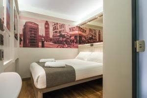 Gallery image of Point A Hotel London Canary Wharf in London