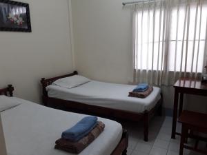 Gallery image of Vitoonguesthouse2fanrooms & Aircondition in Sukhothai