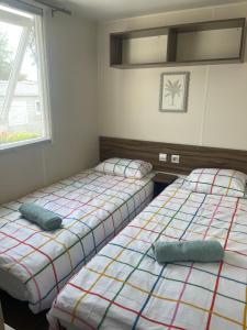 Gallery image of Bungalow 3 chambres 2 sdb in Litteau