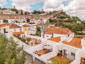 a view of the city of dubrovnik from above at Retiro do Livro in Óbidos