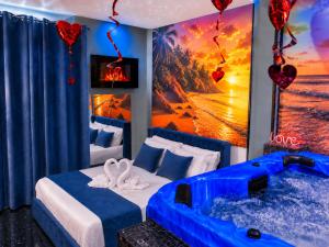 a room with two beds and a bath tub at Napoli in relax in Naples +53 photos