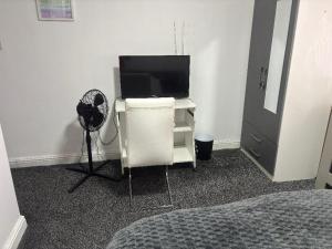 Gallery image of Ensuite room dudley in Dudley