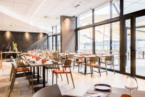 Restaurace v ubytování Hotel ParkSaône