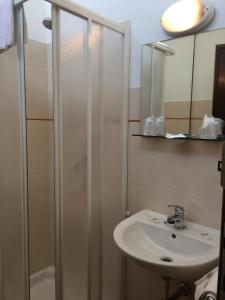 Koupelna v ubytování Hotel Bodoni