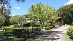 Photo de la galerie de l'établissement Les Bastides de l'Auviduery, à Moissac-Bellevue