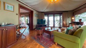 Gallery image of Lake Elmenteita Serena Camp in Elmenteita