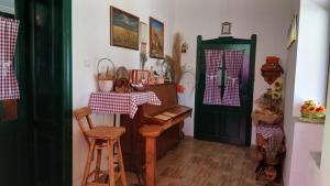 Gallery image of Taraški raj in Taraš