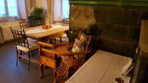 Istumisnurk majutusasutuses Airport Zürich Elwiras B & B +18 fotot