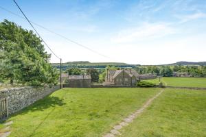 an image of the yard of a house at 2 Bed in Askrigg oc-ds778 in Askrigg
