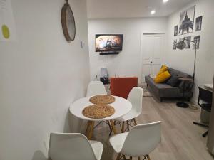 Televisor o centre d'entreteniment de Ebenz Apartment