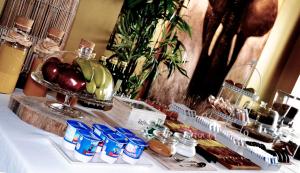 Comida en o cerca de este hotel