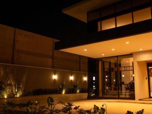 a house at night with the lights on at ibis Jaú in Jaú