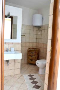 A bathroom at Nonna Murtas