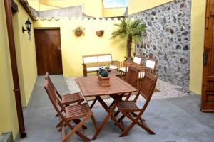 A seating area at Nonna Murtas