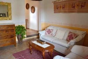 A seating area at Nonna Murtas