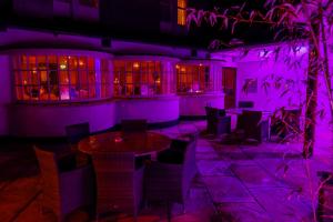 Imagen de la galería de Dooly's Hotel, en Birr