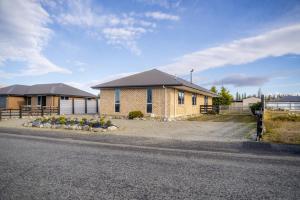 a house on the side of a road at Irishman Drive Escape in Twizel