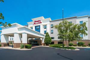 a rendering of the front of a hotel at Hampton Inn and Suites Peru in Peru