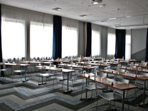 Verslo zona ir (arba) konferencijų salė apgyvendinimo įstaigoje ibis Styles Avignon Sud