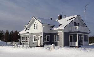 Miekojärvi Resort v zimě