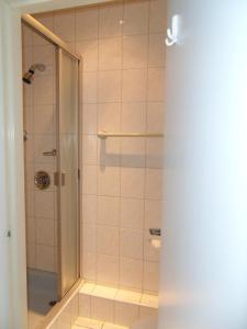 Een badkamer bij Hotel De Ruyter