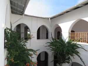 Afbeelding uit fotogalerij van The Old Boma Hotel in Mtwara