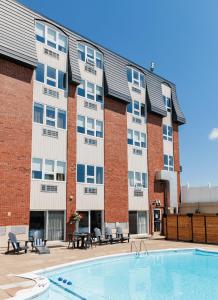 Piscina a Rodd Moncton o a prop