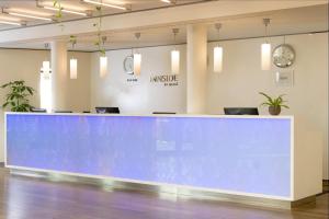 Lobbyen eller receptionen på INNSiDE by Meliá Dresden