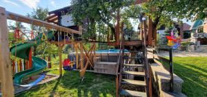 Дитяча ігрова зона в Vila Slănic family boutique hotel by Di'aDOR rentals