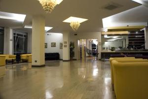 Lobby alebo recepcia v ubytovaní Hotel President