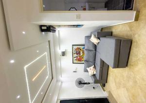 a room with a door and a door at Gods Grace homes in Duasi