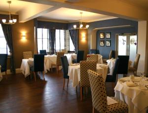 Ardington Hotel餐厅或其他用餐的地方