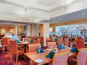 Bromsgrove Hotel and Spa 레스토랑 또는 맛집