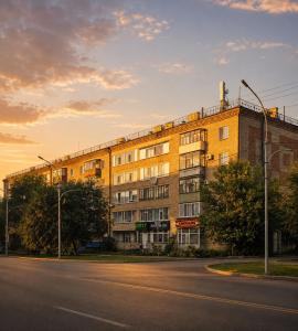 an apartment building on the side of a street at Габдуллина 79 in Kokshetau