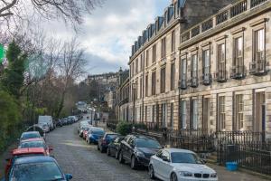 Foto Edinburghis asuva majutusasutuse Dean Terrace Apartment galeriist