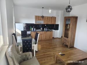 Kuhinja ili čajna kuhinja u objektu Prokuplje L3