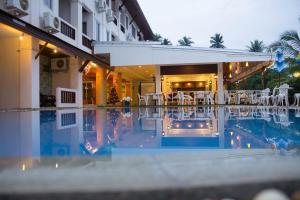 a view of a swimming pool at a hotel at Natural Samui Hotel in Bophut